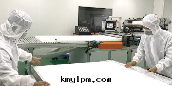 高(gāo)效过(guò)濾器使用(yòng)壽命的(de)影響因(yīn)素及(jí)更(gèng)換周期(qī)